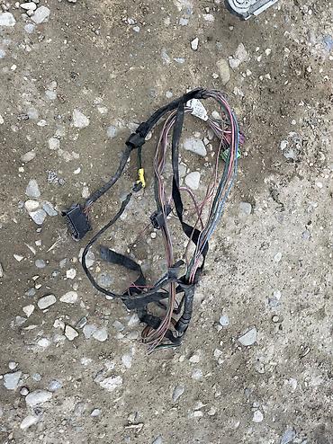 dörd fara: Sol ön, Mercedes-Benz w210, 2000 il, Almaniya, Ünvandan götürmə, Pulsuz çatdırılma, Ödənişli çatdırılma — 5
