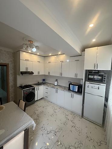 sumqayit bulvar ev satisi: 2 otaqlı, Yeni tikili, 82 kv. m — 3