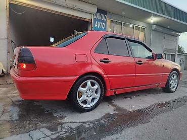 mismarlı təkər: Mercedes-Benz C-Class: 1.8 l | 1995 il Sedan — 3