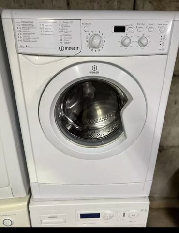 Стиральные машины: Стиральная машина Indesit, Б/у, Автомат, До 6 кг