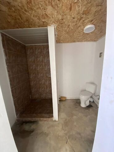Долгосрочная аренда домов: 52 м², 3 комнаты, Утепленный, Балкон застеклен, Подвал, погреб