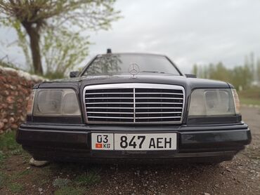 одиссей 1995: Mercedes-Benz 220: 1995 г., 2.2 л, Механика, Бензин, Седан