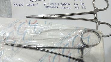 Ostali medicinski proizvodi: Mali hirurški set. Kao sa slika Cene već od 10 eura Ne odgovaram na na lalafo.rs — 1 Ostali medicinski proizvodi: Mali hirurški set. Kao sa slika Cene već od 10 eura Ne odgovaram na — 1