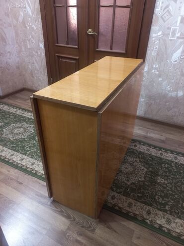 стол национальной: Стол трансформер, б/у, 7000 сом