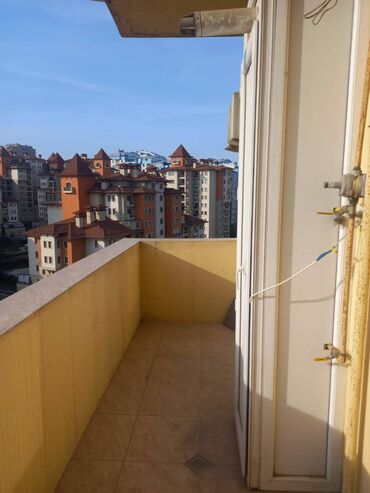 Uzunmüddətli kirayə mənzillər: Nərimanov rayonu Gənclik metrosunun yaxınlığında, yeni tikili tikili — 13