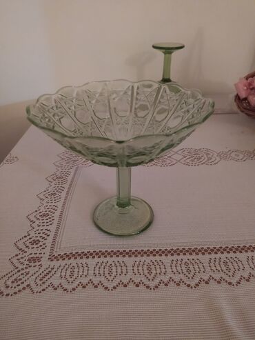 Digər dəstlər və servizlər: Şüşə məmulatlar dəsti - Yaşıl rəngli ayaqlı meyvə/şirniyyat qabı — 2
