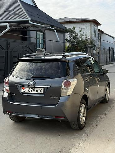 coroll: Toyota Verso: 2013 г., 1.8 л, Автомат, Бензин, Универсал — 8