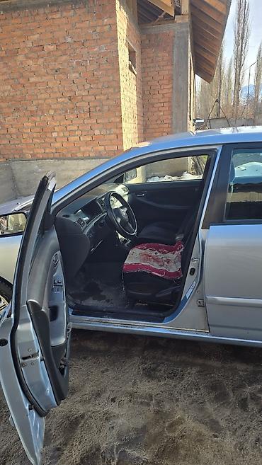 Toyota: Toyota Corolla: 2006 г., 1.8 л, Механика, Бензин, Седан — 4