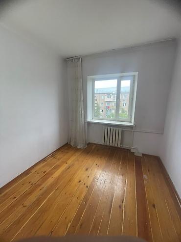 3 комнаты, 60 м², 5 мкр Индивидуалка, 5 этаж, Старый ремонт