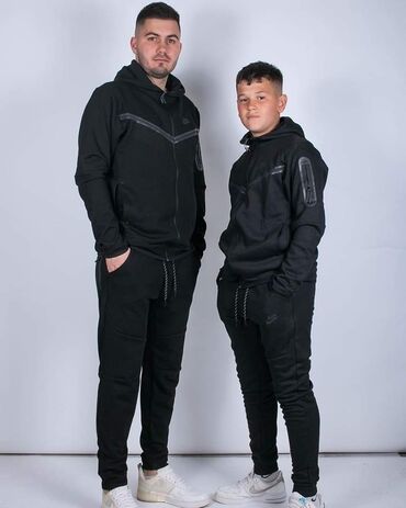 Trenerke: NIKE TECH FLEECE TRENERKA Velicina S M L XL XXL za decu 10 12 14 — 14