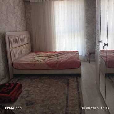 Долгосрочная аренда домов: 200 м², 6 комнат — 12