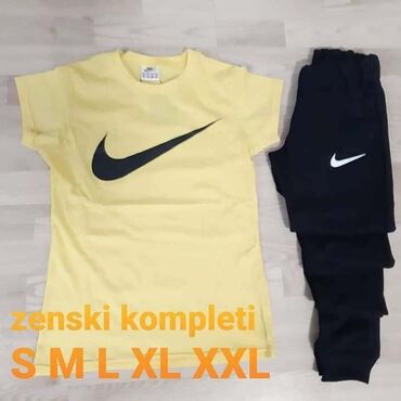 zenski mantil: One size, Nike