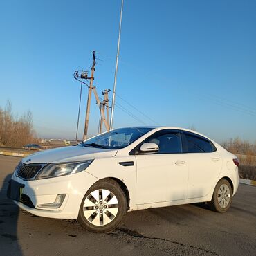 машина сена: Kia Rio: 2012 г., 1.6 л, Механика, Бензин, Седан