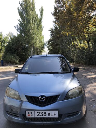 mazda familya: Mazda Demio: 2004 г., 1.3 л, Механика, Бензин, Хетчбек