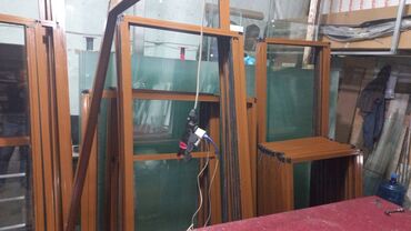 Plastik qapılar: Yeni Plastik qapı Zamok ilə, Zəmanətli, Pulsuz quraşdırma, Pulsuz çatdırılma, Rayonlara çatdırılma, Ödənişli çatdırılma — 26