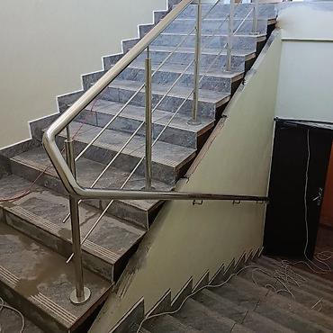 Обшивка лестниц: Перила из нержавейки просто идеально подходят при абсолютно любом — 4