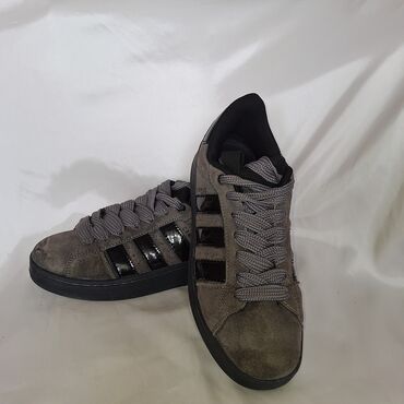 kişi üçün polubotinkalar: Unisex idman ayaqqabısı – Adidas Campus stili class A - Rəng: tünd