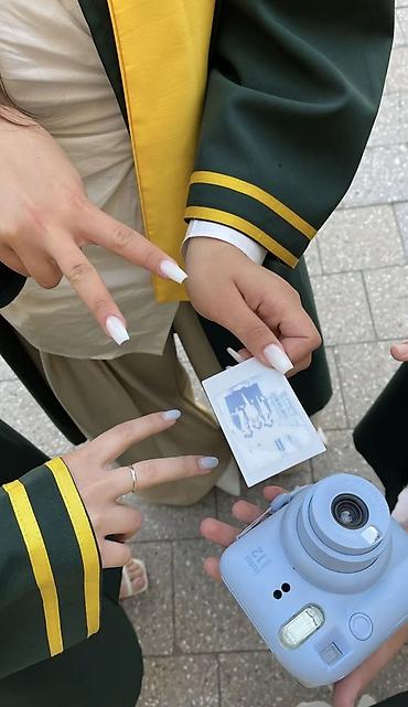камера мен: ​📸 Fujifilm Instax Mini 12 — Идеальный подарок для ярких моментов! — 4