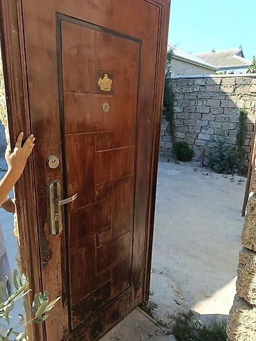 90×205 olcude - Açılış: sağa açılan (şəkillərdə göstərildiyi kimi). -
