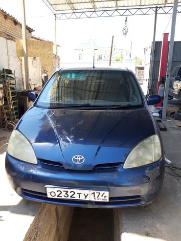 купить авто гибрид: Toyota Prius: 1999 г., 1.5 л, Робот, Гибрид, Седан