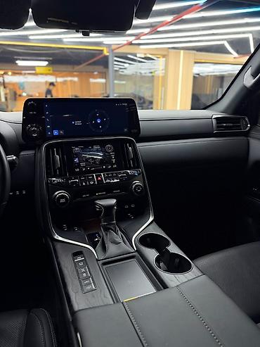 Продажа авто: Lexus LX: 2025 г., 3.5 л, Автомат, Бензин, Внедорожник — 7