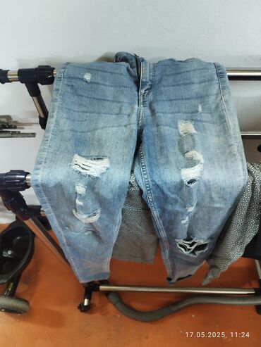 Другая женская одежда: ПРОДАЮ ДЕШЕВО УСПЕЙТЕ Разгружаем гардероб Много хороших вещей Цена at lalafo.kg — 15 Другая женская одежда: ПРОДАЮ ДЕШЕВО УСПЕЙТЕ Разгружаем гардероб Много хороших вещей Цена — 15