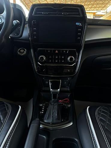 e6 3: Ssangyong Tivoli: 2020 г., 1.6 л, Типтроник, Дизель, Кроссовер — 9