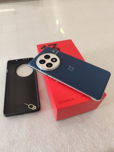Мобильные телефоны: OnePlus 13", Б/у, 256 ГБ, цвет - Синий, 2 SIM