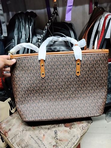 dlivery bag: Женская сумка-тоут Michael Kors - Формат: просторная сумка-тоут с — 2