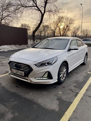 лобо машина: Hyundai Sonata: 2018 г., 0.2 - engine capacity л, Автомат, Газ, Седан