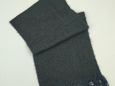 Scarfs: Scarf, Female, condition - Very good