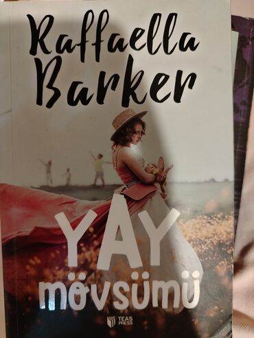 Bədii ədəbiyyat: Gördüyünüz bütün kitablar satılır. Hər biri üzərindəkinin YARI — 17