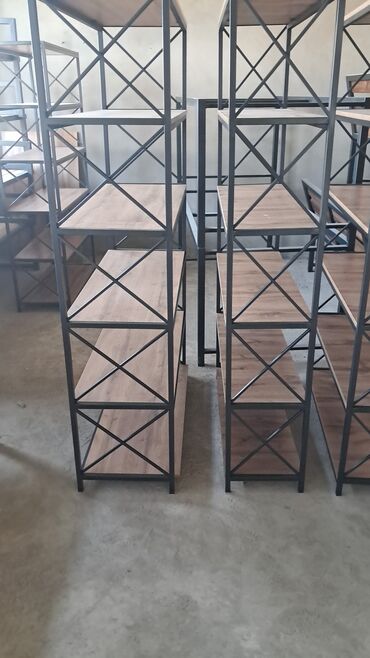 Книжные полки: Металлическая - Тип: Стеллаж - Стиль: Лофт/Индустриальный - Материал — 15