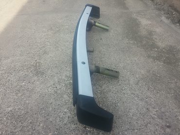 Auto delovi: Prednji branik Lada 2105, Lada Karavan br.6. Očuvano, novi tip — 3