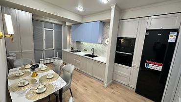 Продажа квартир: 3 комнаты, 94 м² — 10