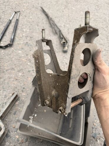 Другие автозапчасти: Запчасти для Mitsubishi space gear — 111