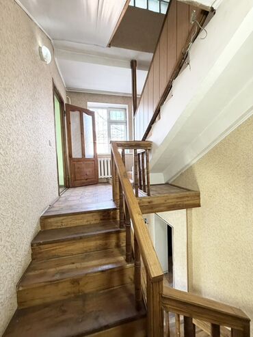 Долгосрочная аренда домов: 200 м², 7 комнат, Видеонаблюдение, Забор, огорожен, Парковка at lalafo.kg — 20 Долгосрочная аренда домов: 200 м², 7 комнат, Видеонаблюдение, Забор, огорожен, Парковка — 20