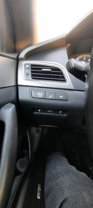 Hyundai: Hyundai Sonata – Sport 2.0T (Turbo) - Kuzov: sedan, qara rəng - — 11