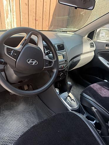 4: Hyundai Accent: 2018 г., 1.4 л, Автомат, Бензин, Седан — 9