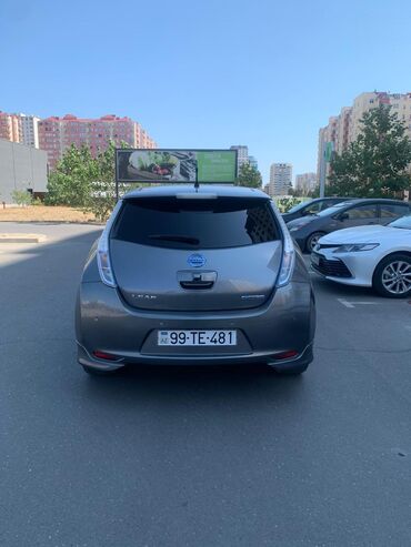 Nissan: Nissan Leaf0.001 L 2013 il 88 000 km Ela veziyyetde V otlichnom — 12