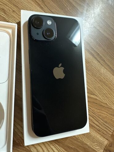 Apple iPhone: IPhone 14, 128 GB, Midnight, Simsiz şarj, Face ID