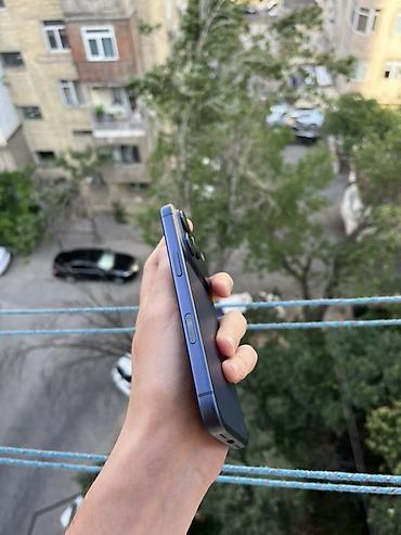 16 pro dubay: IPhone 17 Pro, Mavi, Face ID — 5