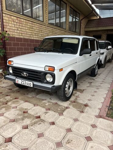авто пассат б4: ВАЗ (ЛАДА) 4x4 Niva: 2016 г., 1.7 л, Механика, Бензин