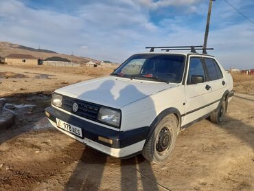 Volkswagen: Volkswagen Jetta: 1990 г., 1.8 л, Механика, Бензин, Седан