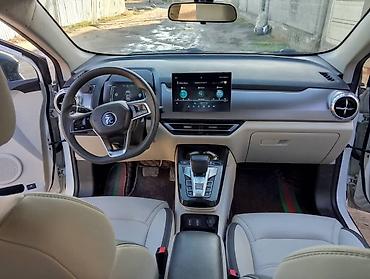 JAC: JAC : 2022 г., 0.1 л, Автомат, Электромобиль, Кроссовер — 6