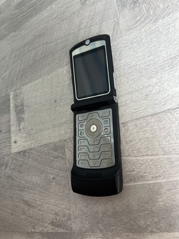 телефон жаны: Motorola Razr V Xt889
