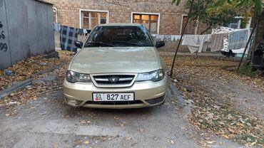 нехся 2: Daewoo Nexia: 2011 г., 1.5 л, Механика, Бензин, Седан