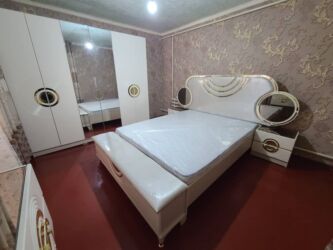 кухонный уголок в рассрочку: Уктоочу бөлмө гарнитуру, Колдонулган, Эки кишилик керебет, Шкаф, Комод, Кыргызстан, ДСП, Акысыз жеткирүү, түсү - Саргыч боз