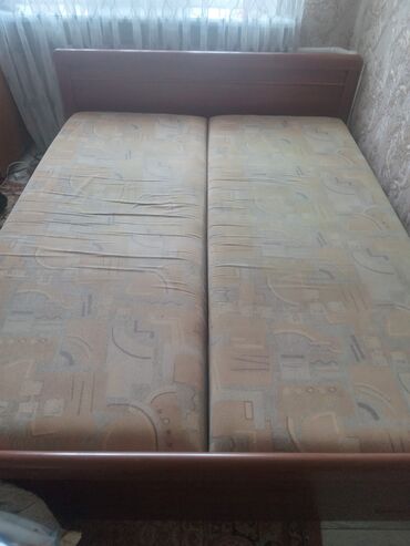 диван двух ярус: Продаётся двух спальная кровать в отличном состоянии производство