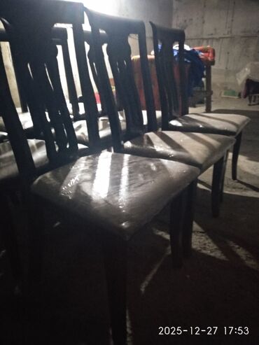 Стулья для зала: Стул для зала, Дерево — 10